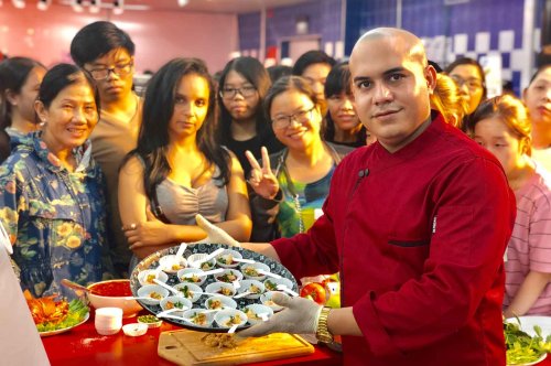 TRÌNH DIỄN NẤU & SAMPLING TÔM HÙM MỸ
