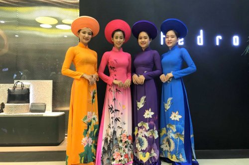 VAN HANH MALL – AO DAI FESTIVAL